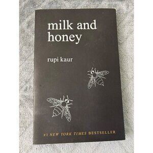 Milk and Honey by Rupi Kaur (2015, Trade Paperback)